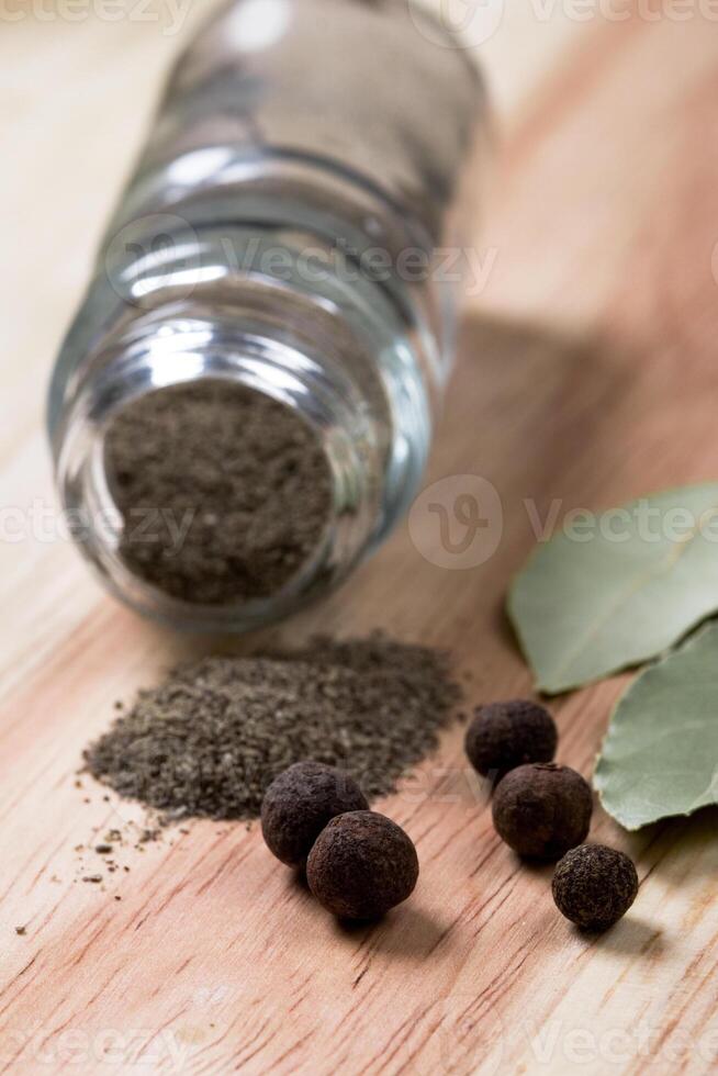 pepper and bay leaves photo