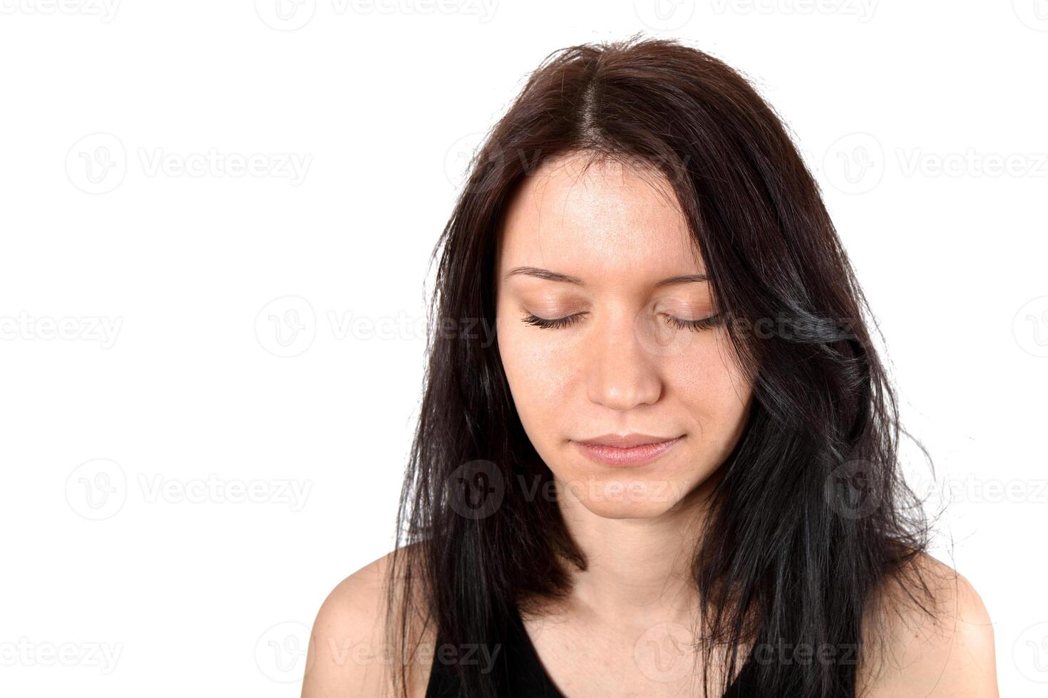 young brunette woman photo