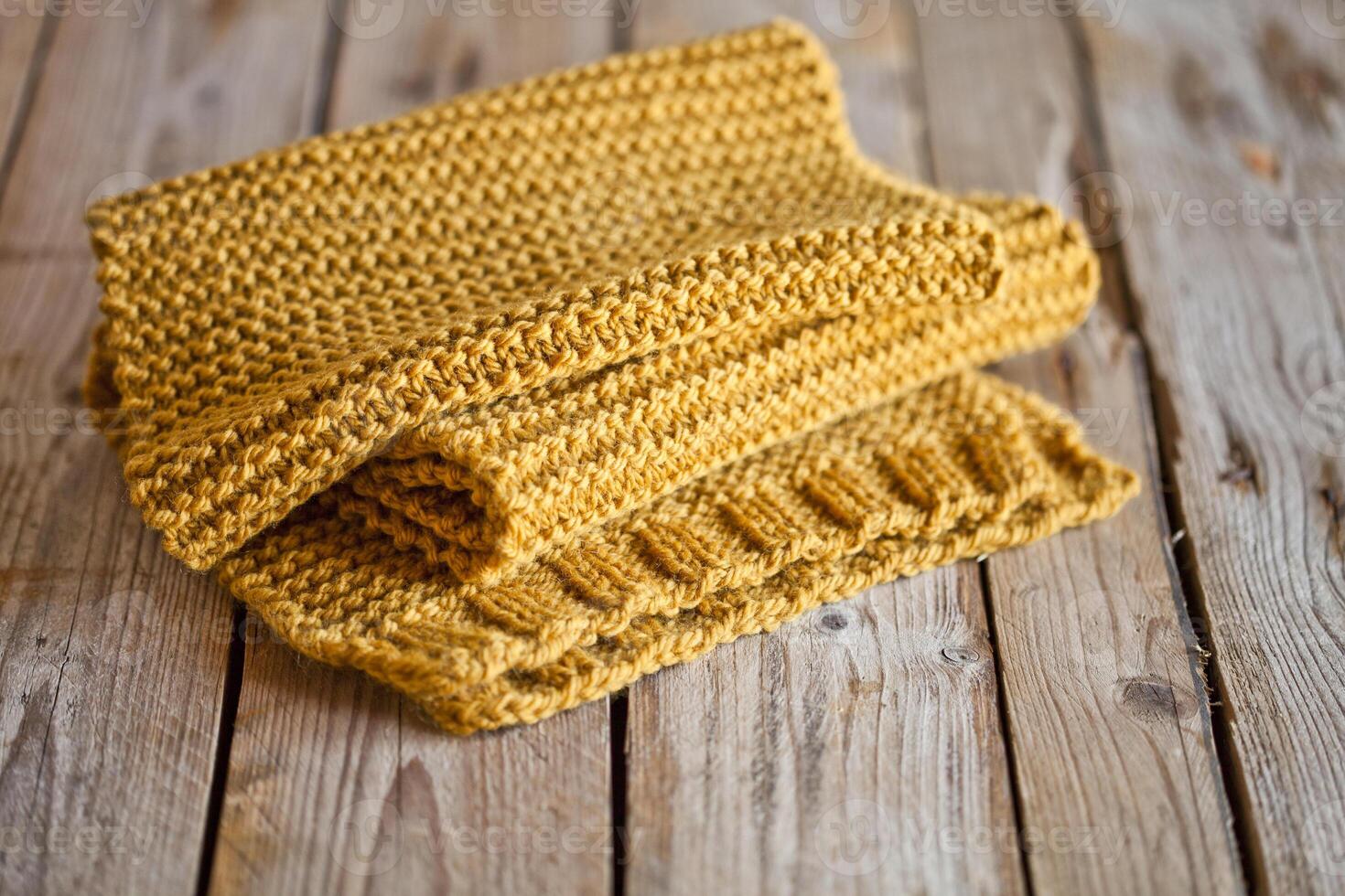 knitted yellow scarf photo