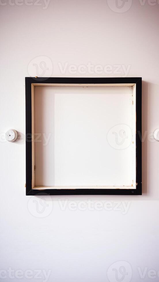 simple black frame ready display photo