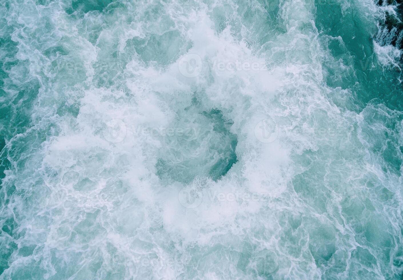 Crashing waves of the ocean photo