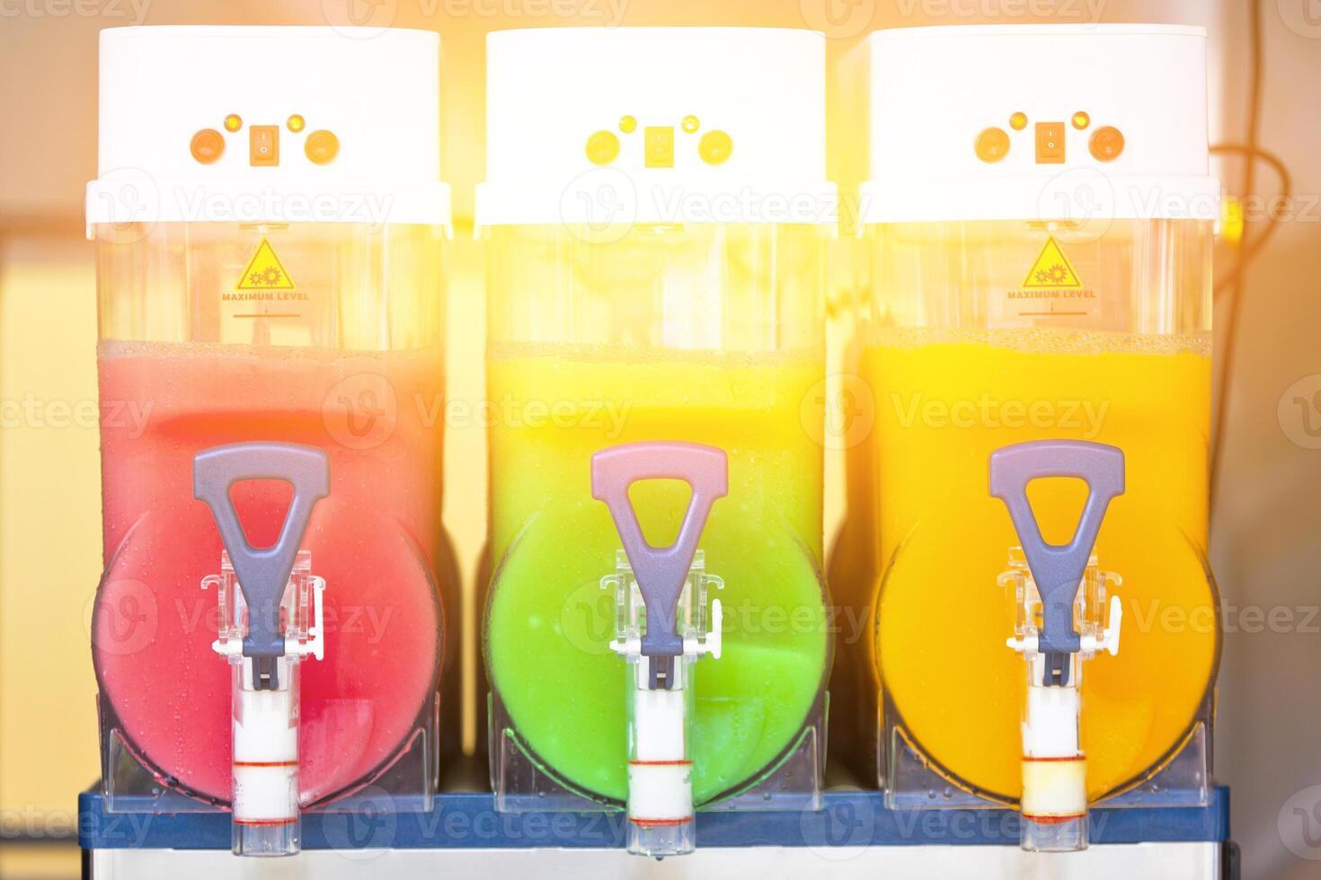 Crushed Ice Drink Dispensers photo