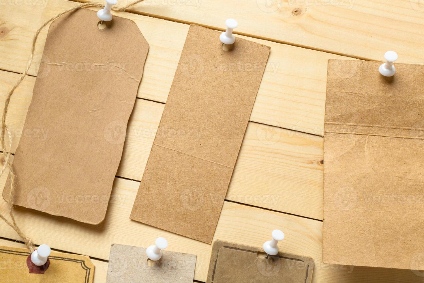 label on wooden background photo
