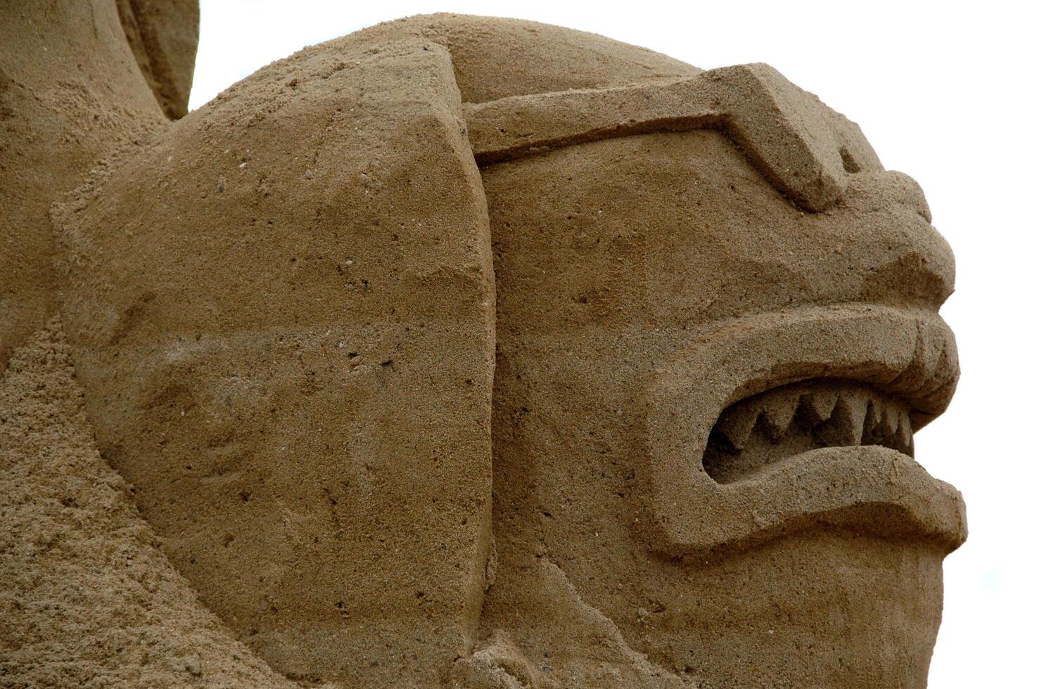 Sand dog skulpture photo