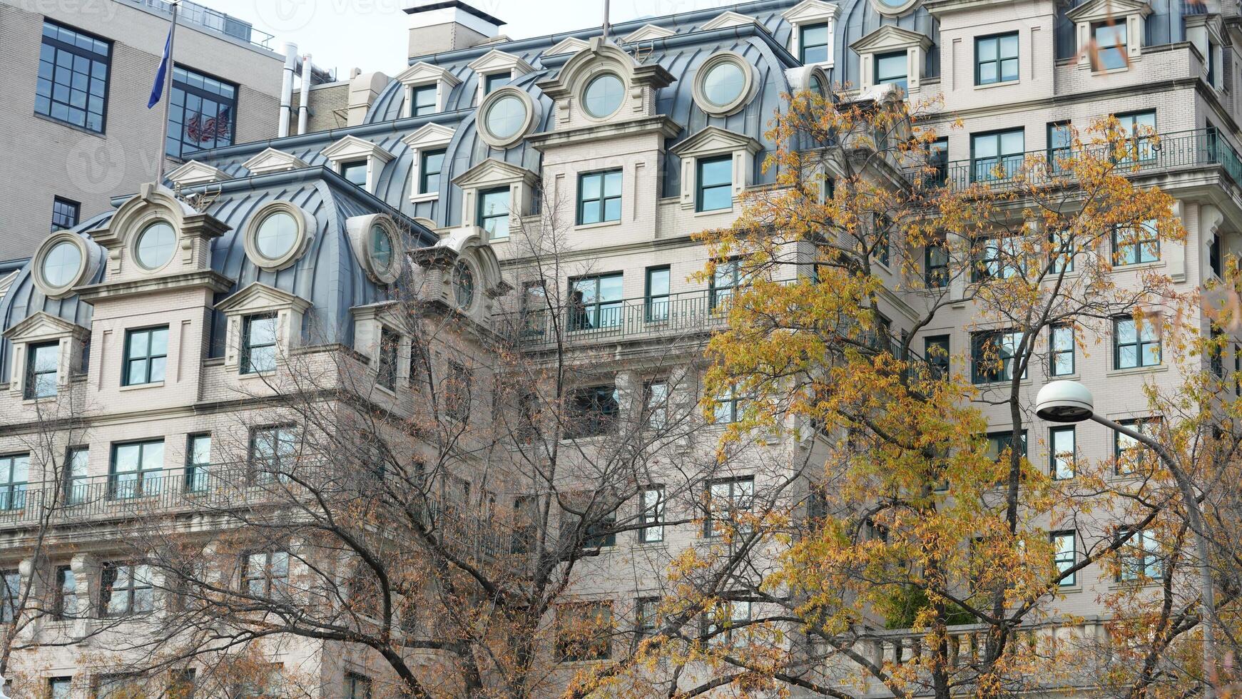 The beautiful Wshington DC city view in autumn photo
