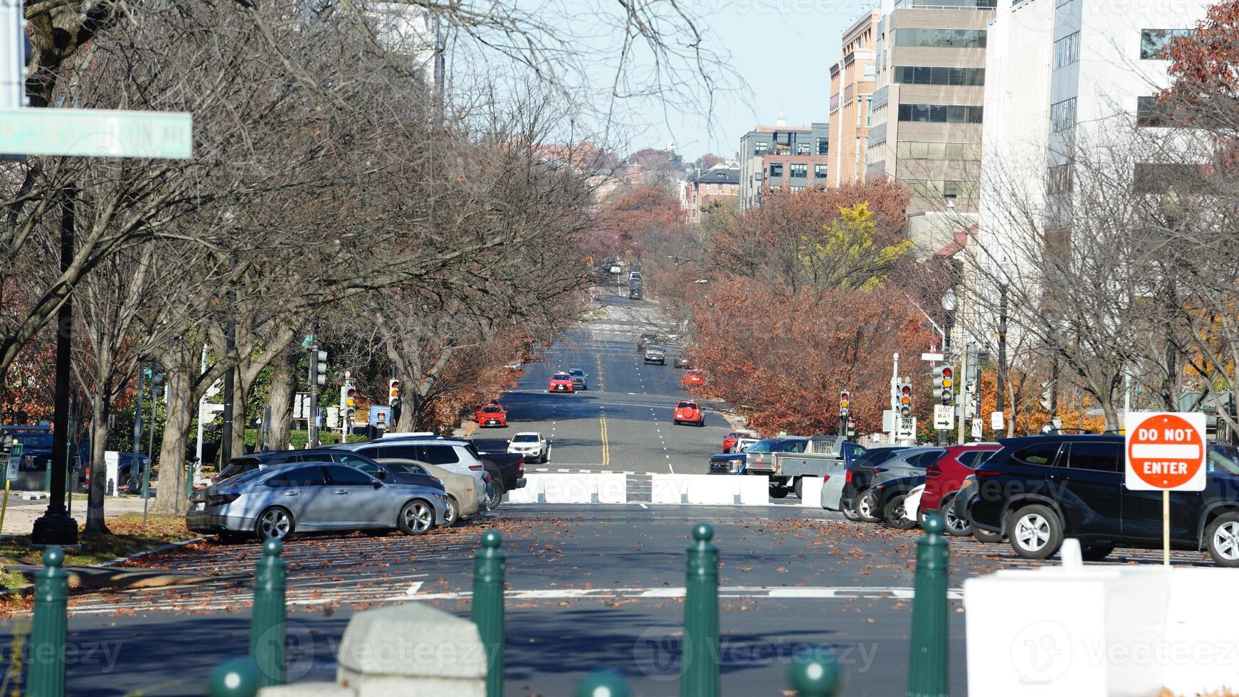 The beautiful Wshington DC city view in autumn photo
