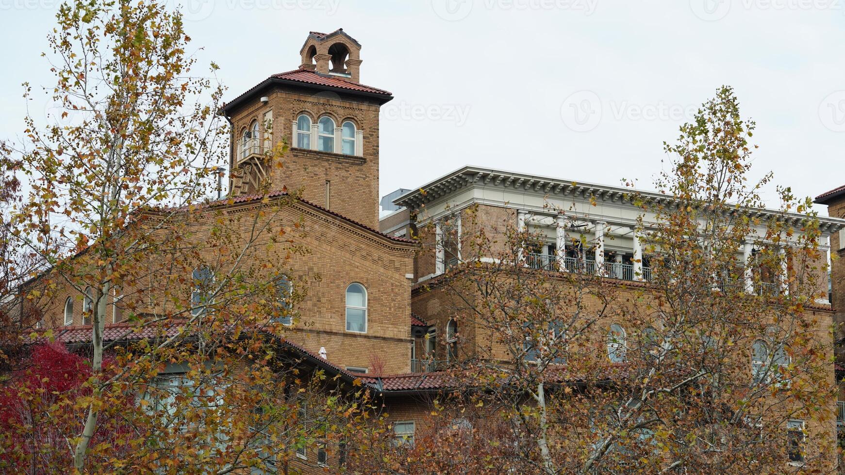 The beautiful Wshington DC city view in autumn photo