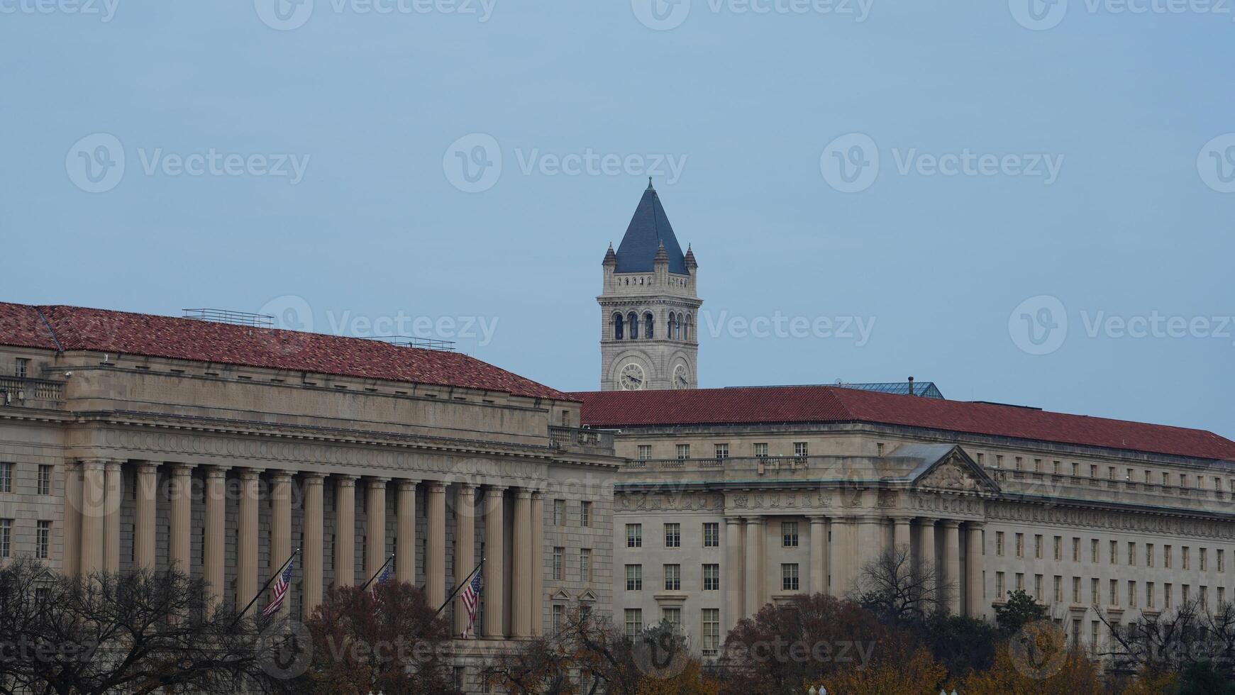 The beautiful Wshington DC city view in autumn photo