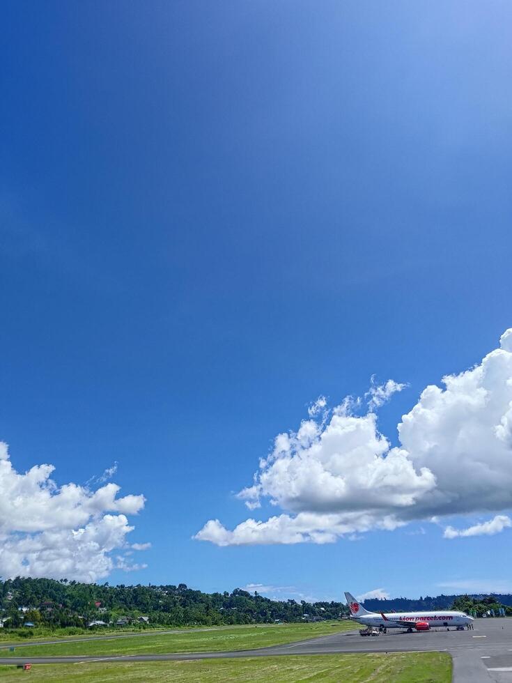 beautiful clouds are in the sky photo