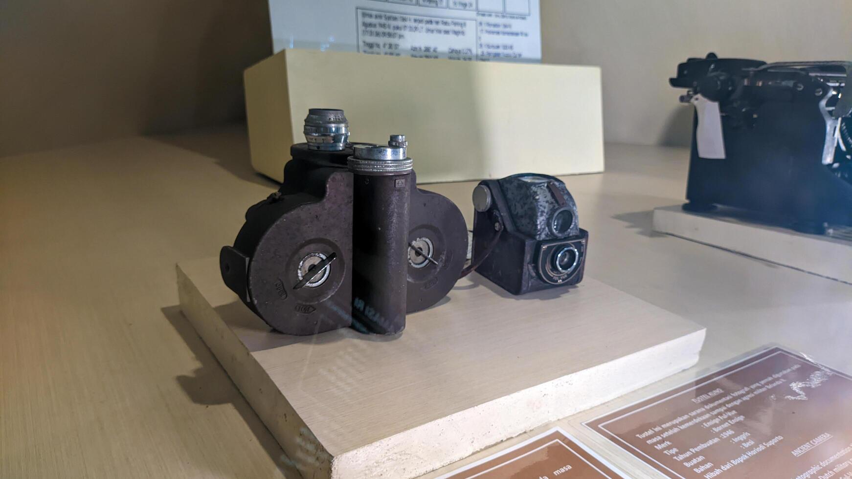 an old camera in the 10 nopember museum photo