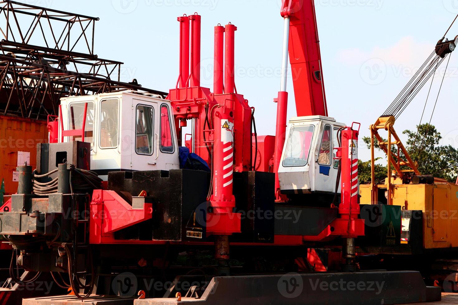 Concrete piling machine Hydraulic Static Pile Driver HSPD at construction site photo