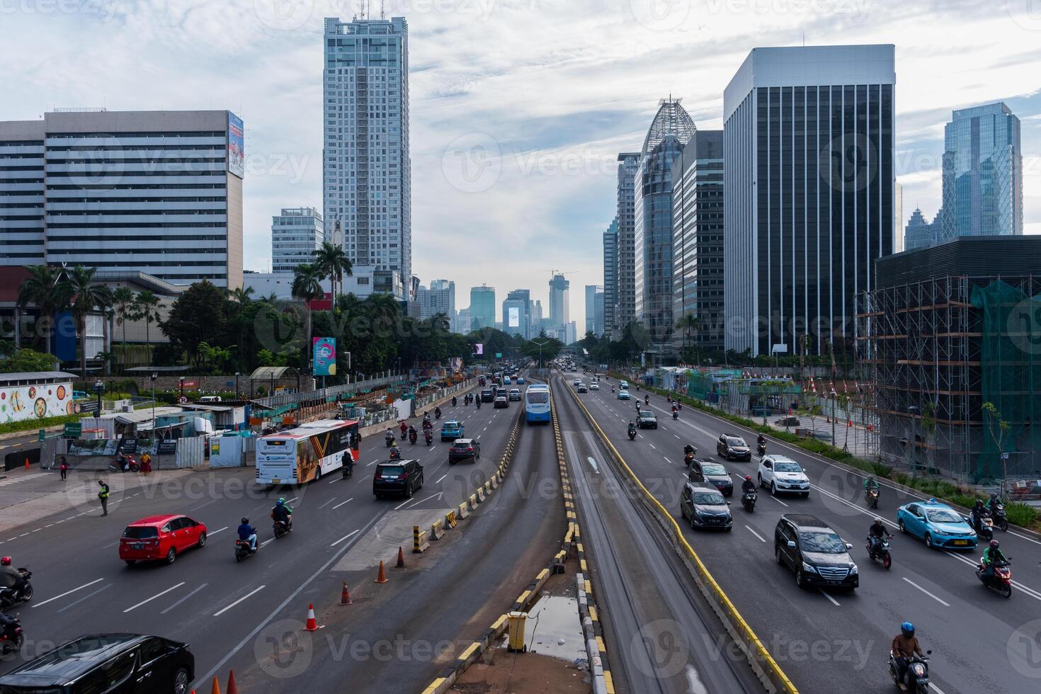 Traffic situation on the main road of office and business centers in Jakarta in the morning, Jakarta, Indonesia - January 29, 2019 photo