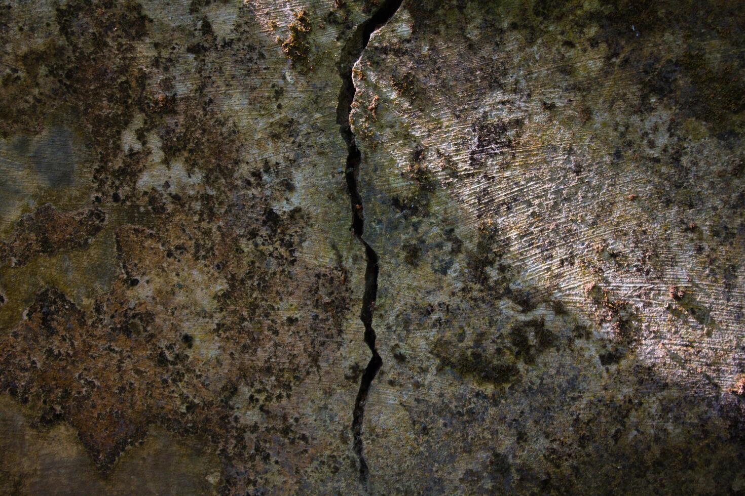 old cracked wall texture photo