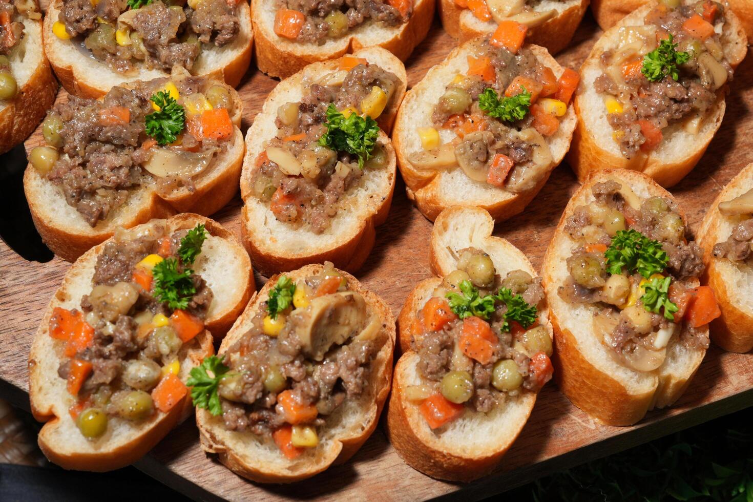 stewed beef on toast photo