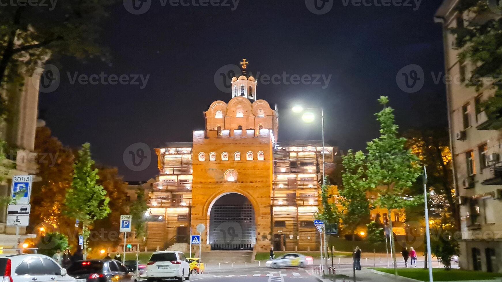 Join us for guided walking tours in Kyiv and discover the city's rich history, stunning architecture, and vibrant culture. photo