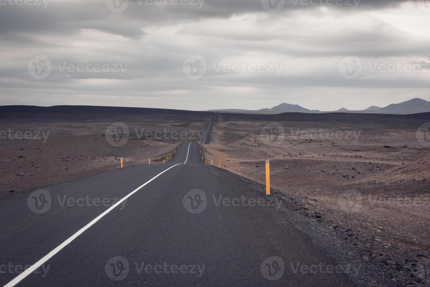 Endless Icelandic Highway photo