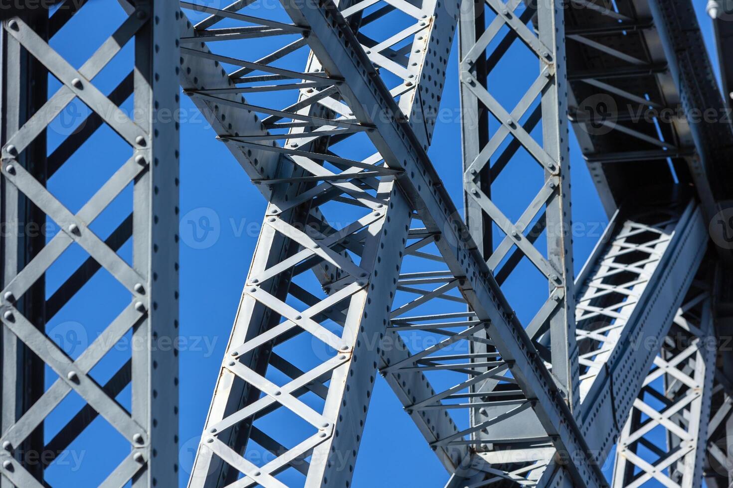 Modern Bridge frame closeup photo