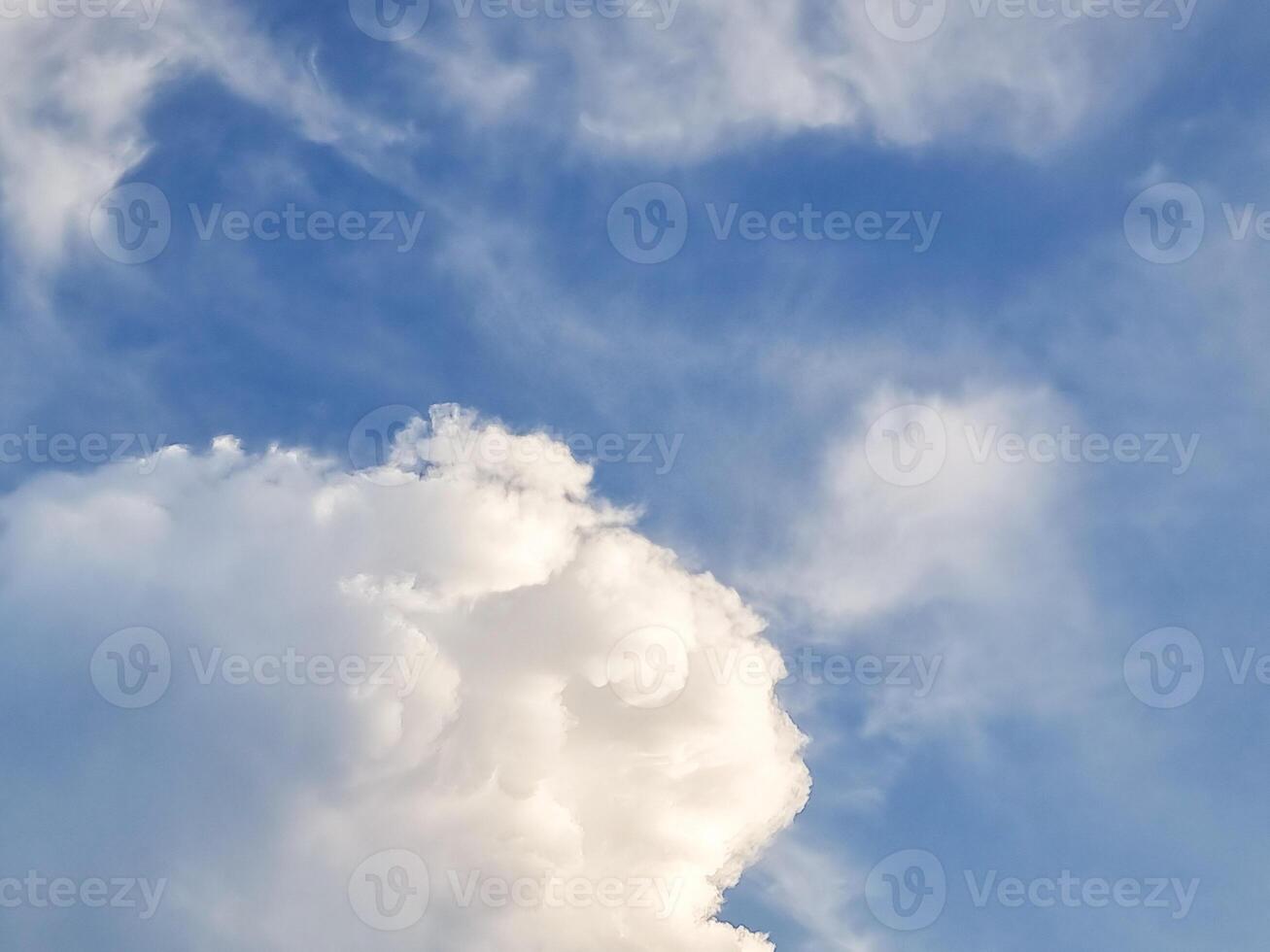 blue sky high outdoor group of white clouds background in summer abstract gradient light beauty background. beautiful bright cloud and calm fresh wind air photo