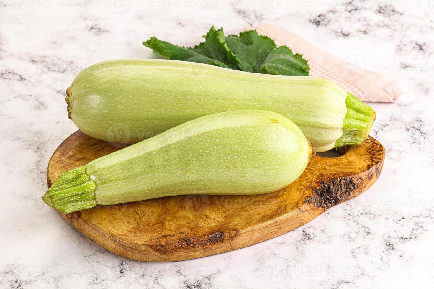 Raw frsh ripe zucchini vegetable photo