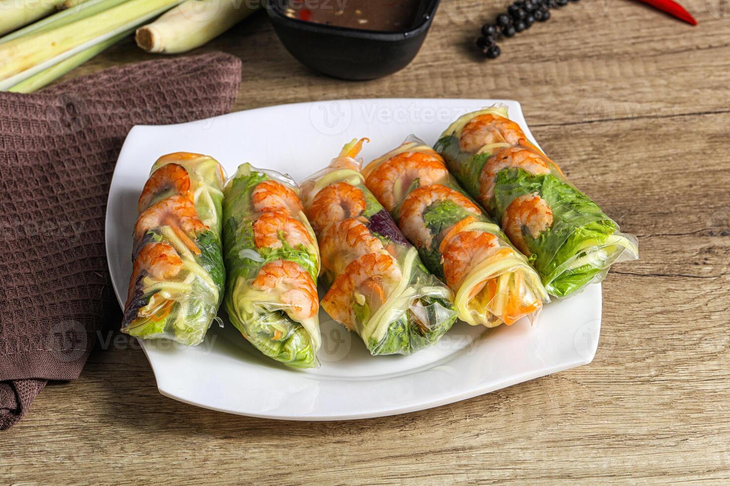 Vietnamese spring roll with prawn and mango photo