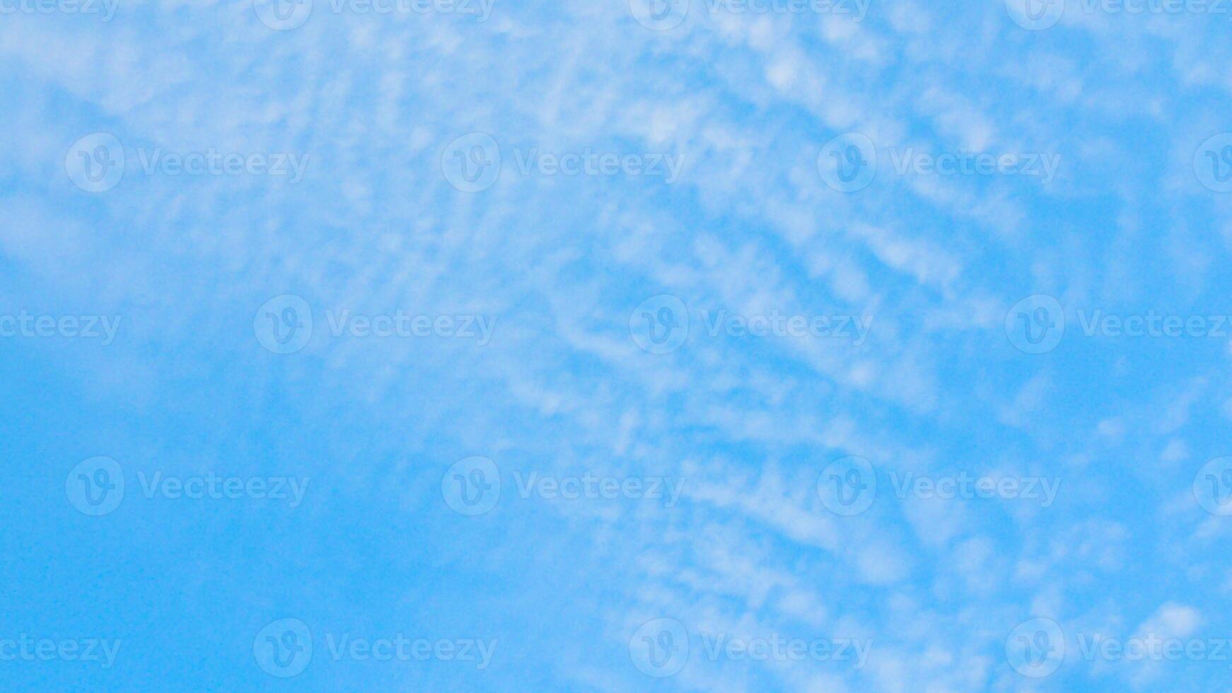 A plane flying in the sky photo