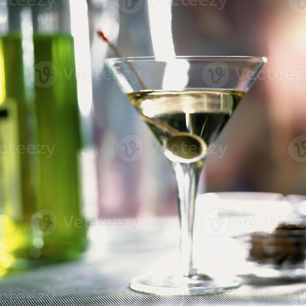 Martini Bianco Close View Background photo