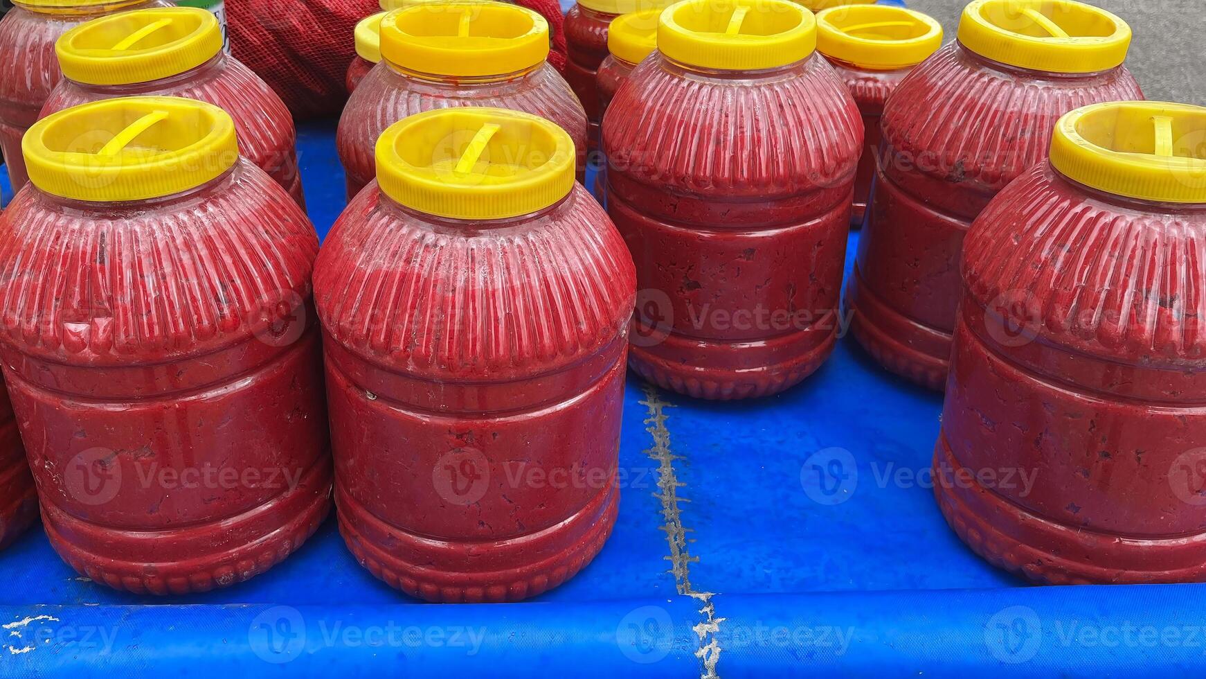 Homemade tomato paste sold at the farmers' market. photo