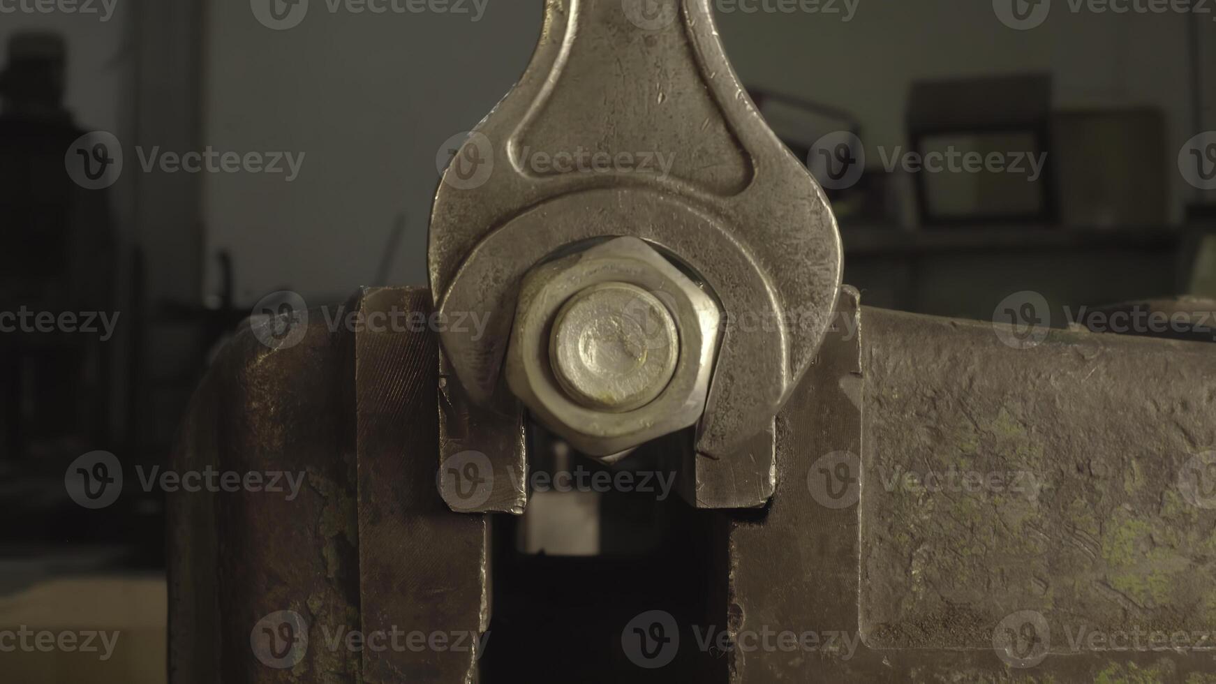 shows stepbystep wrench use for metal tasks and techniques photo