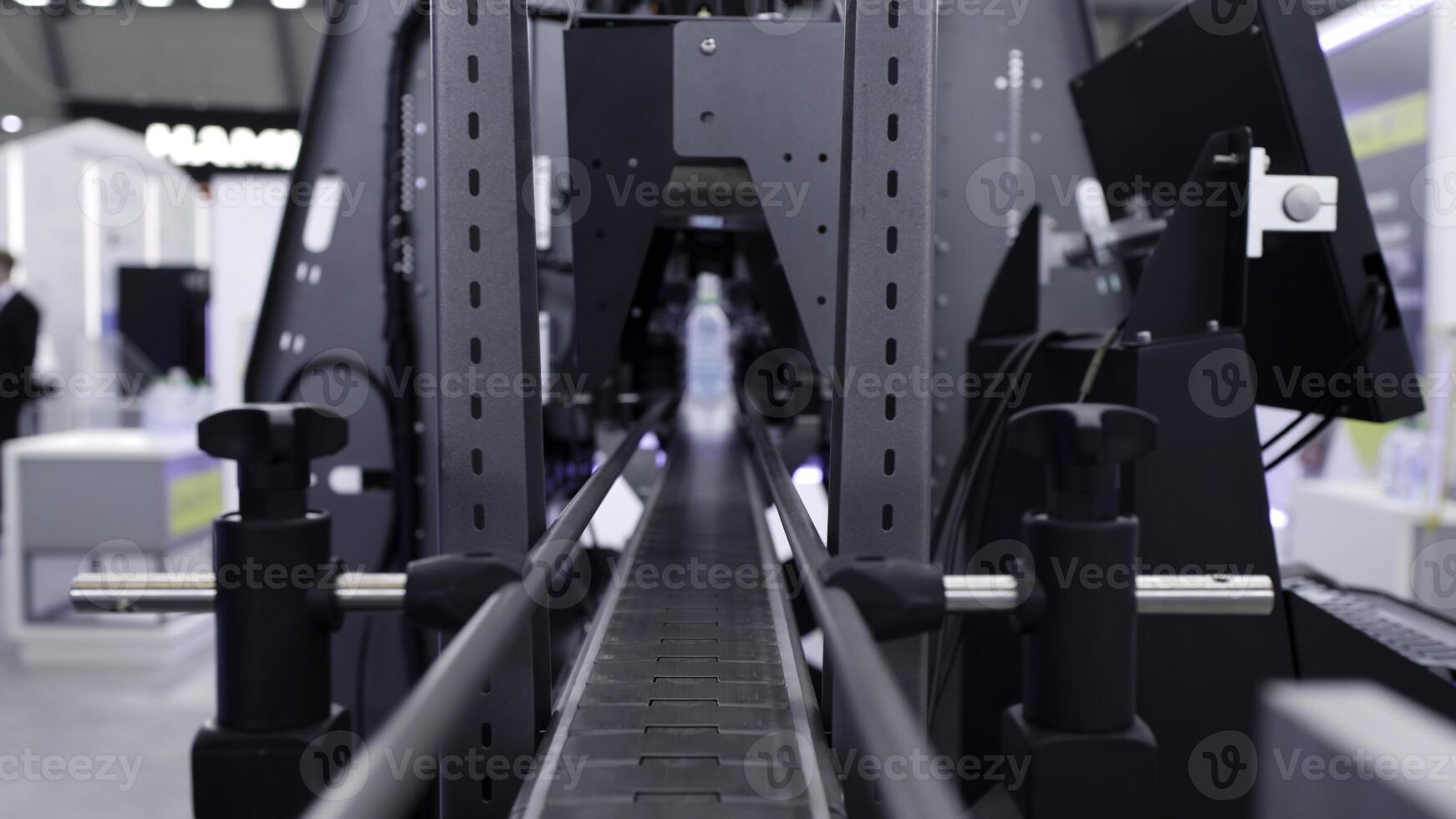 The Advanced Conveyor System at the Technology Exhibition displays innovative design and technology. Media photo