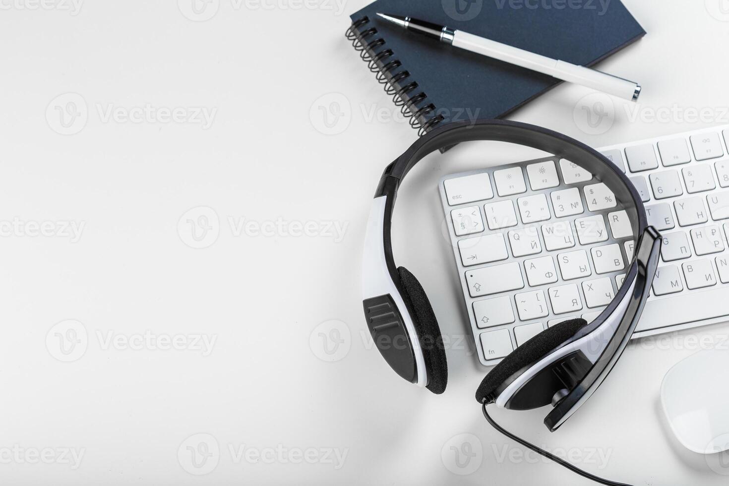 headset on keyboard computer laptop photo