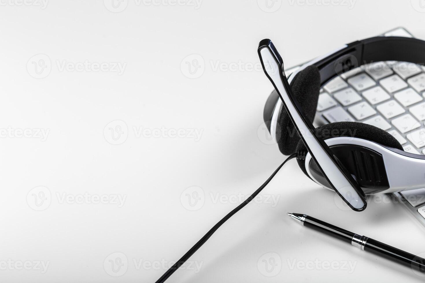 headset on keyboard computer laptop photo