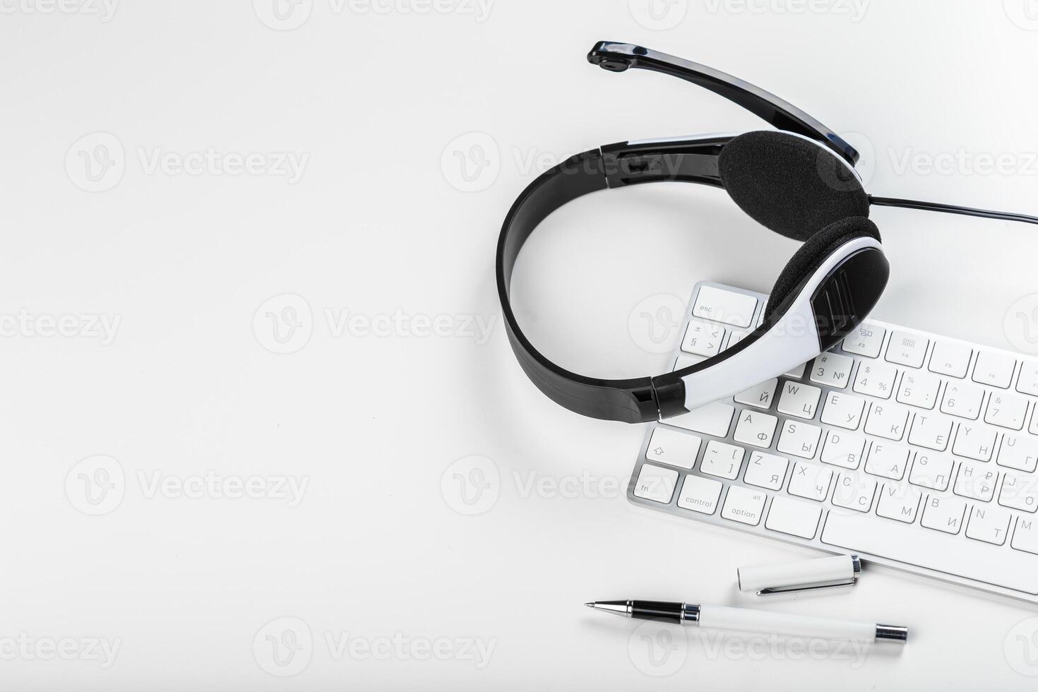 headset on keyboard computer laptop photo