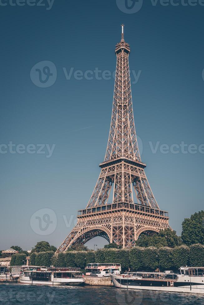 The Eiffel tower and the Seine river photo