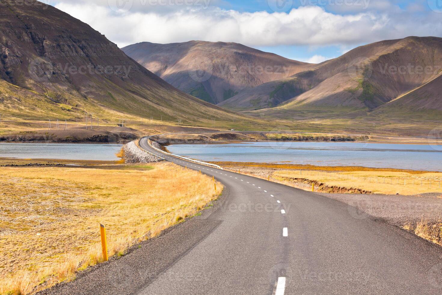 Endless Icelandic Highway photo