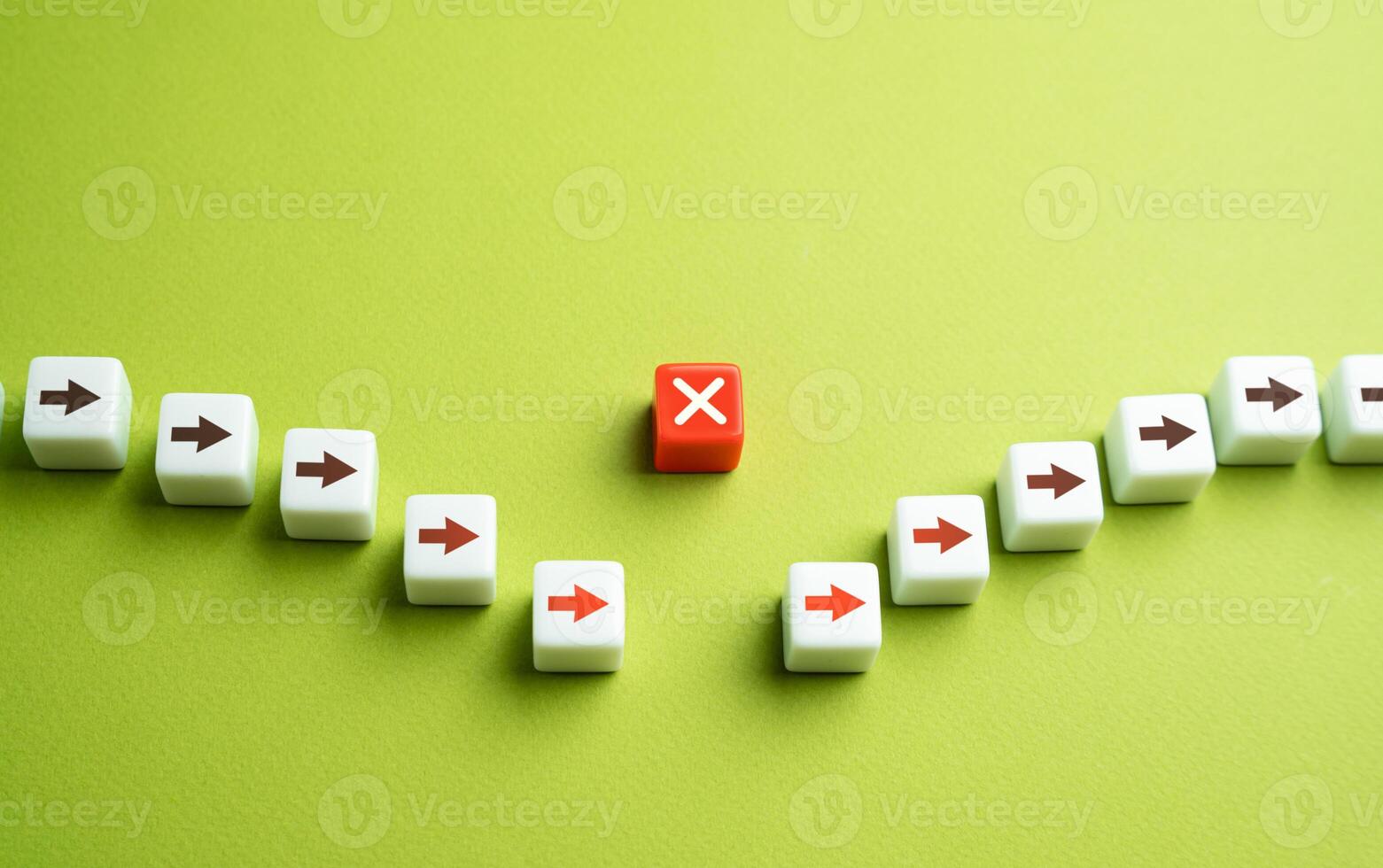 Critical error. An error that caused a complete collapse. Process stop. Freezing of work. Cancellation of progress. End of career. Bankruptcy of business. Serious mistake. photo