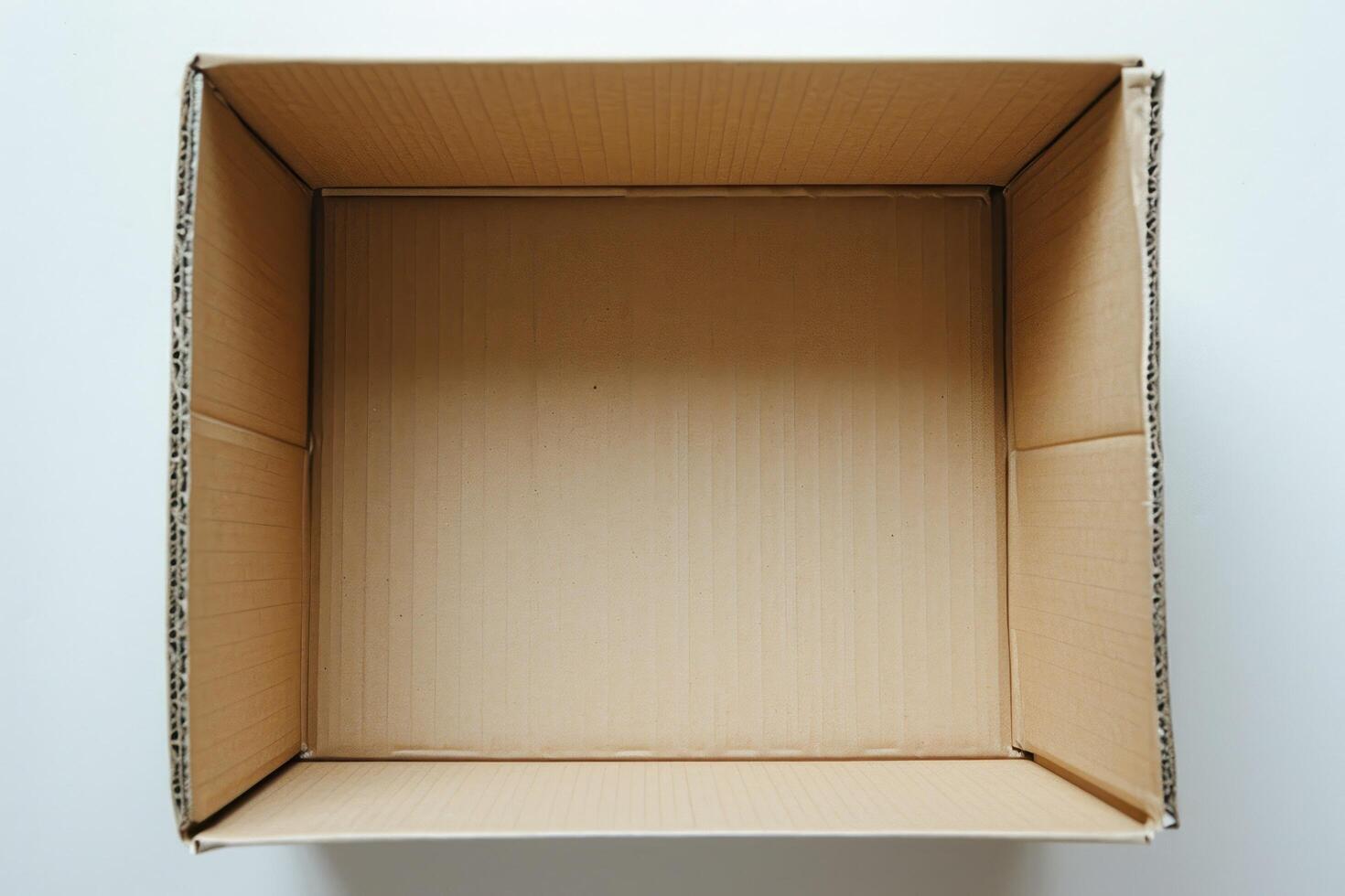 a box with a lid open photo