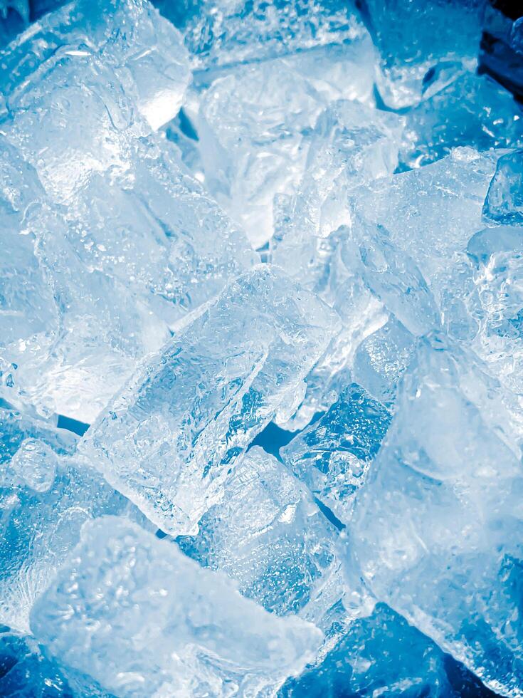 icecubes background,icecubes texture,icecubes wallpaper,ice helps to feel refreshed and cool water from the icecubes helps the water refresh your life and feel good.ice drinks for refreshment business photo