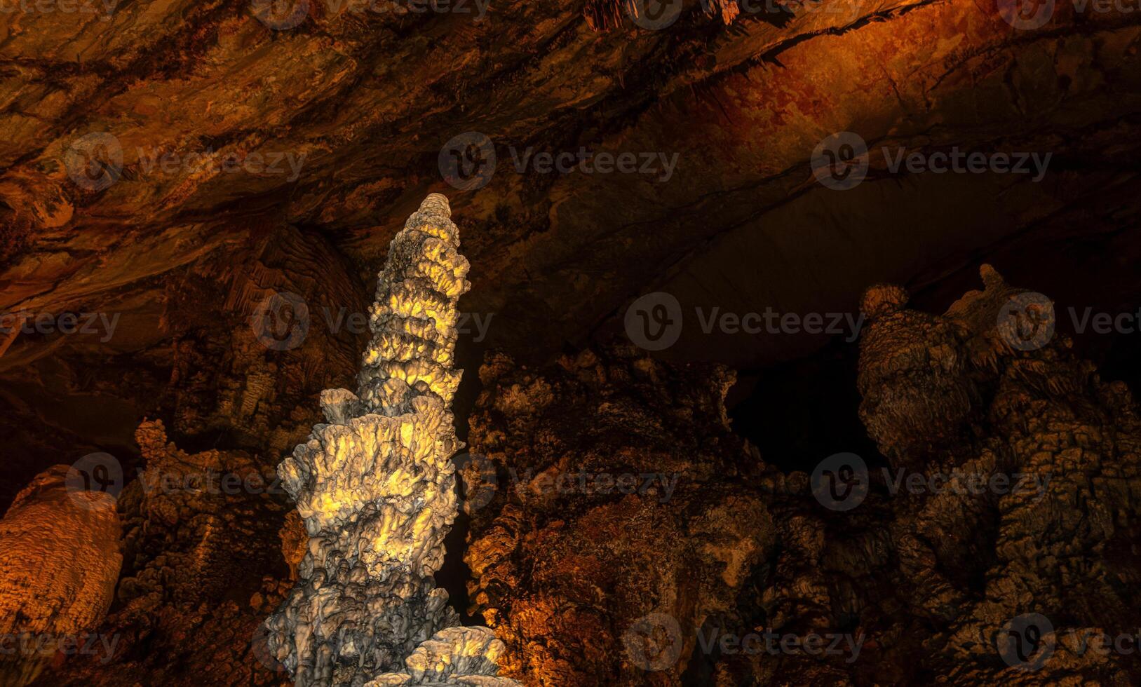 Exploring the majestic formations in Cacahuamilpa Caves National Park photo