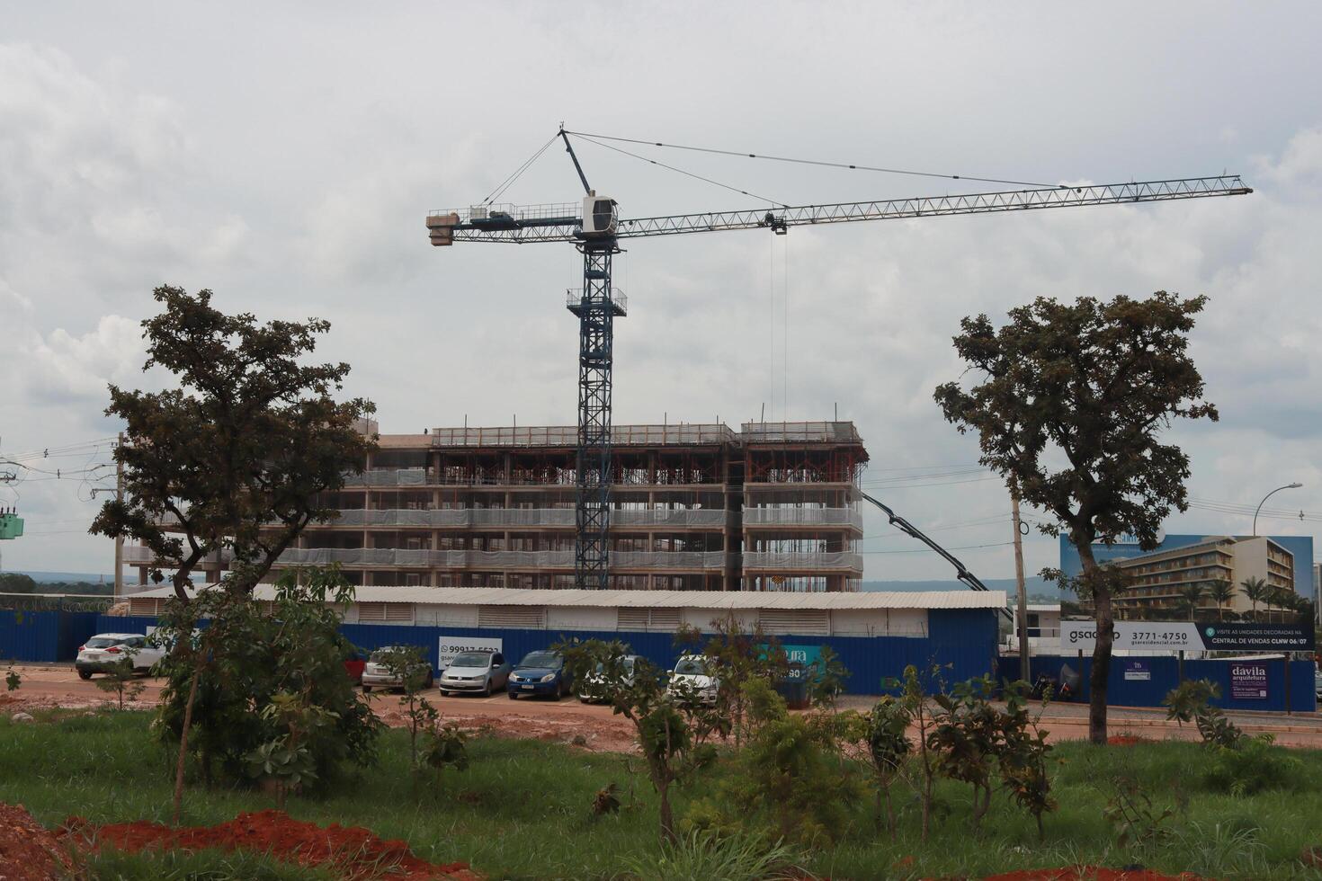 Brasilia, Brazil, DF December 3 2024 Construction continues of a New Apartment Building in the 710 and 711 block of Noroeste, Brasilia photo