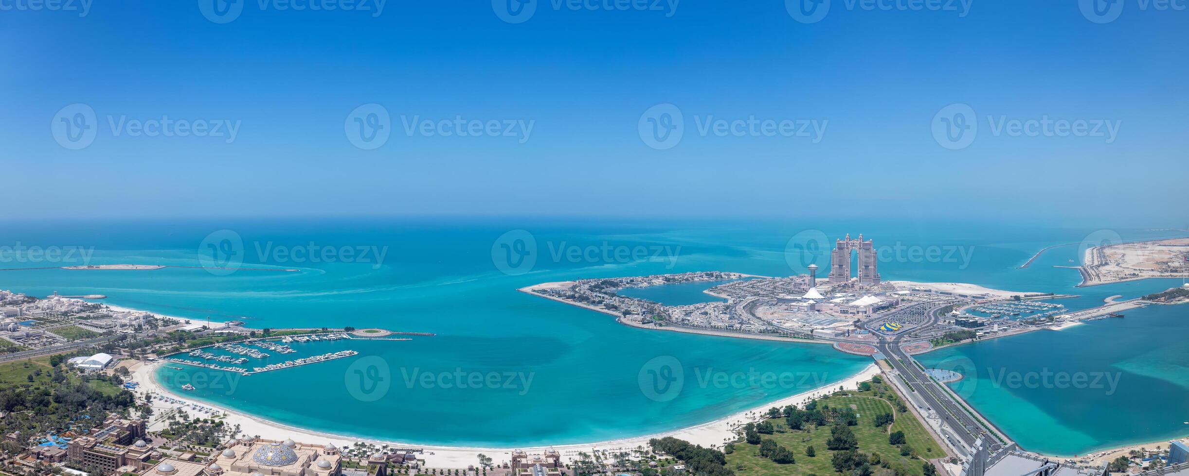 UAE, United Arab Emirates, Abu Dhabi downtown panorama and financial center skyline photo
