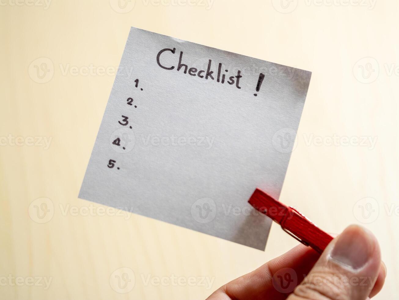 Minimalist home office checklist for productive note-taking and planning strategies photo