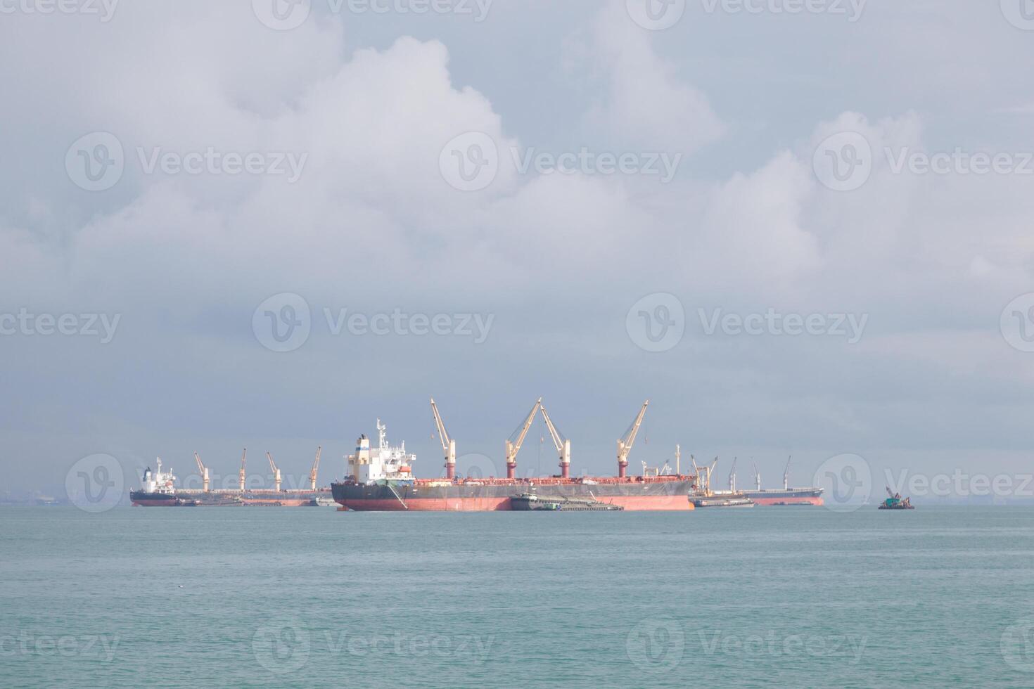 A large body of water photo