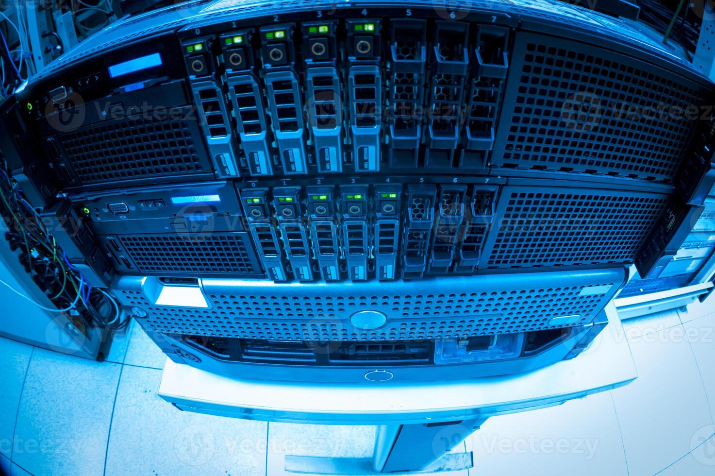 server computer should be high performance, stable, able to serve a large photo