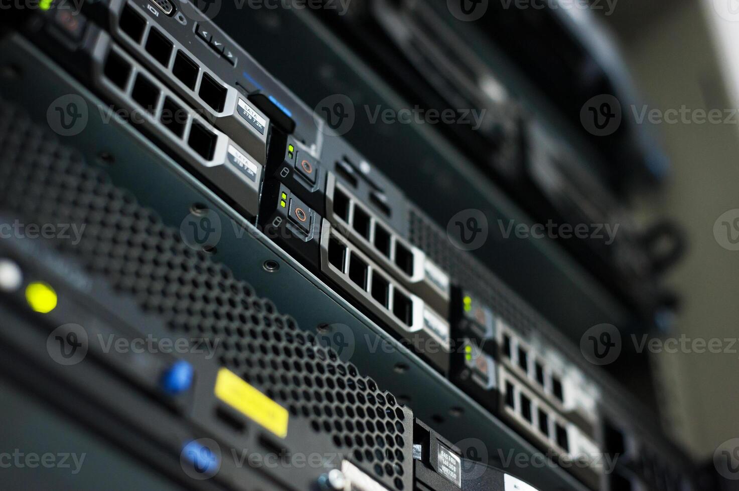 server computer should be high performance, stable, able to serve a large photo