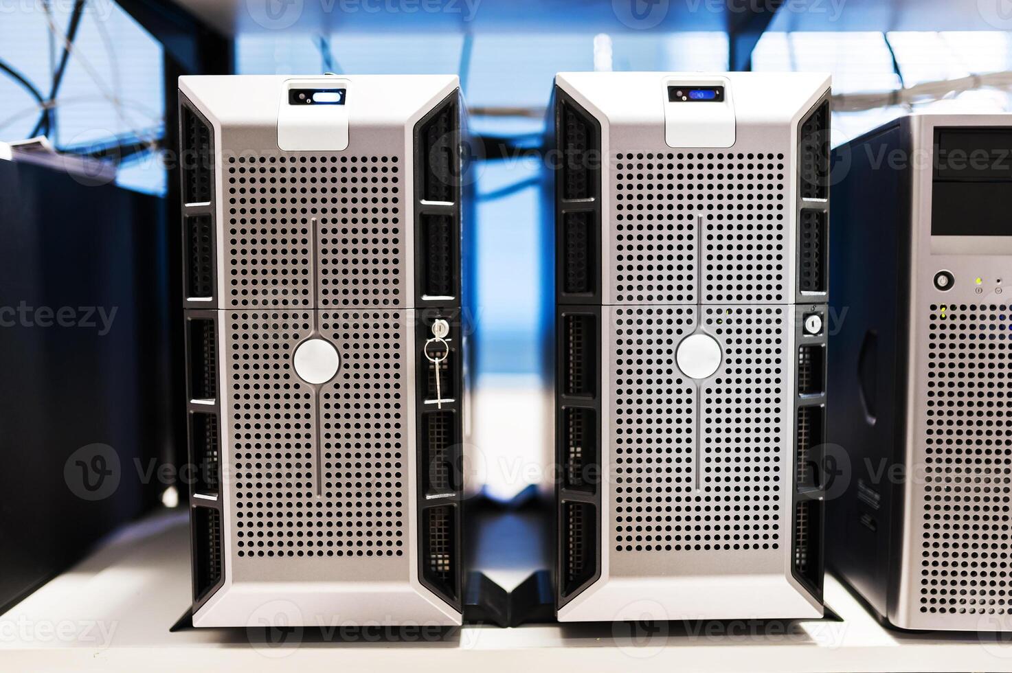 server computer should be high performance, stable, able to serve a large photo