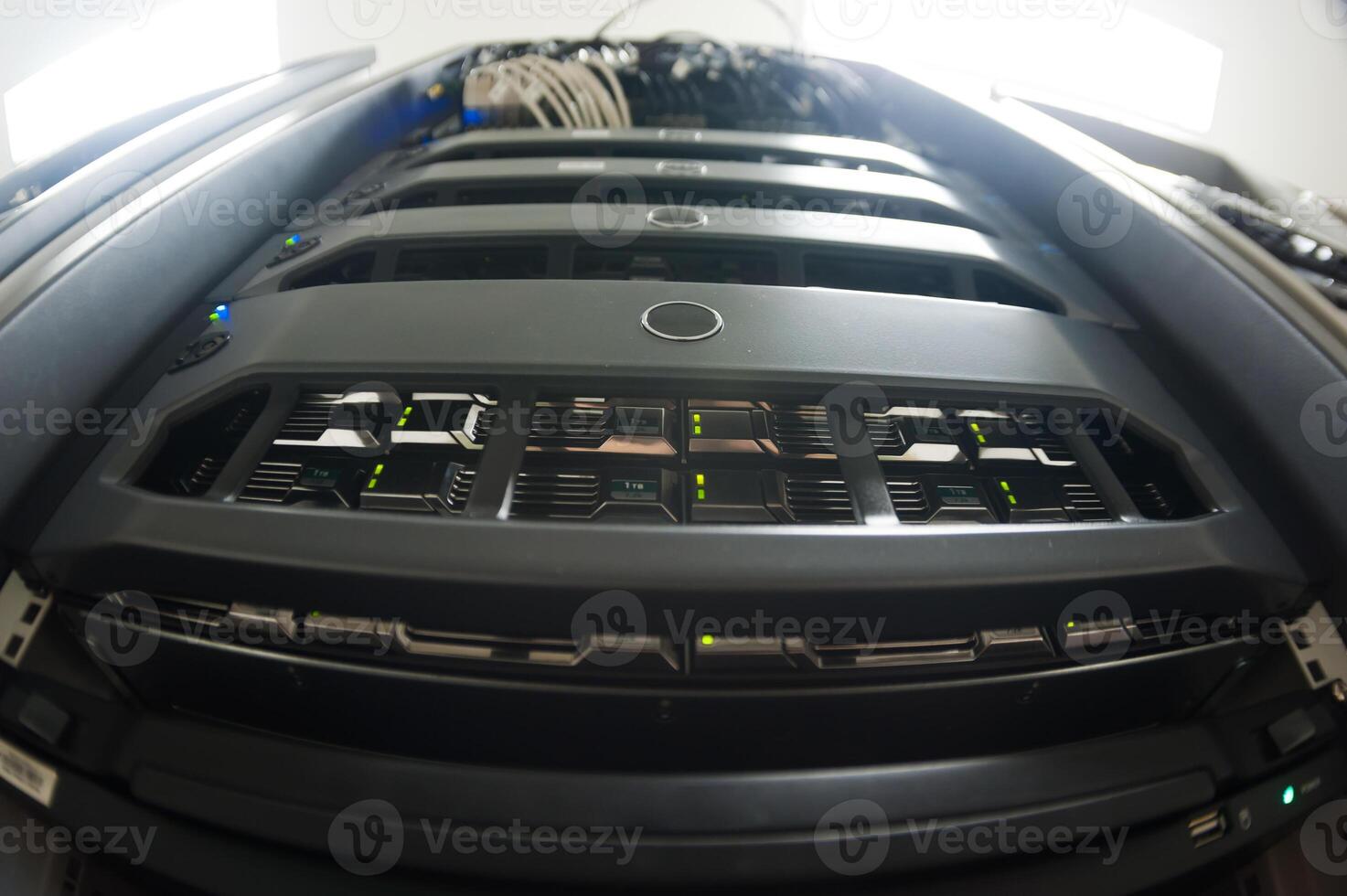 server computer should be high performance, stable, able to serve a large photo