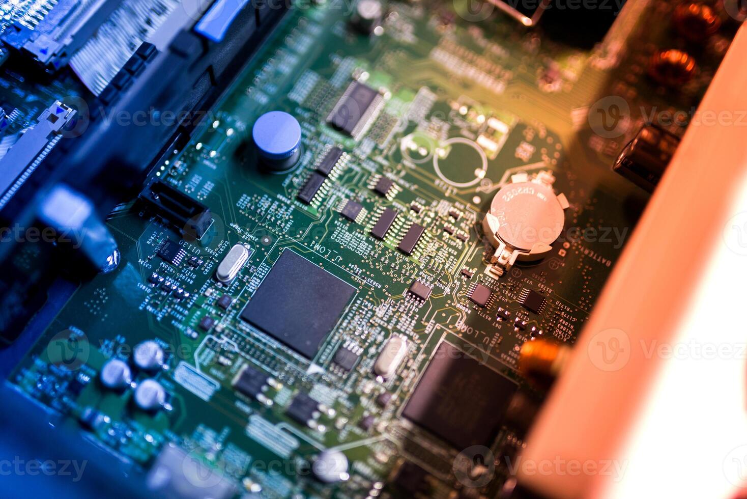 server computer should be high performance, stable, able to serve a large photo