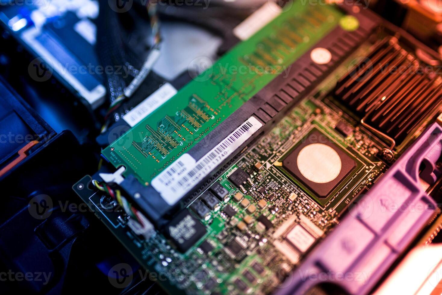 server computer should be high performance, stable, able to serve a large photo