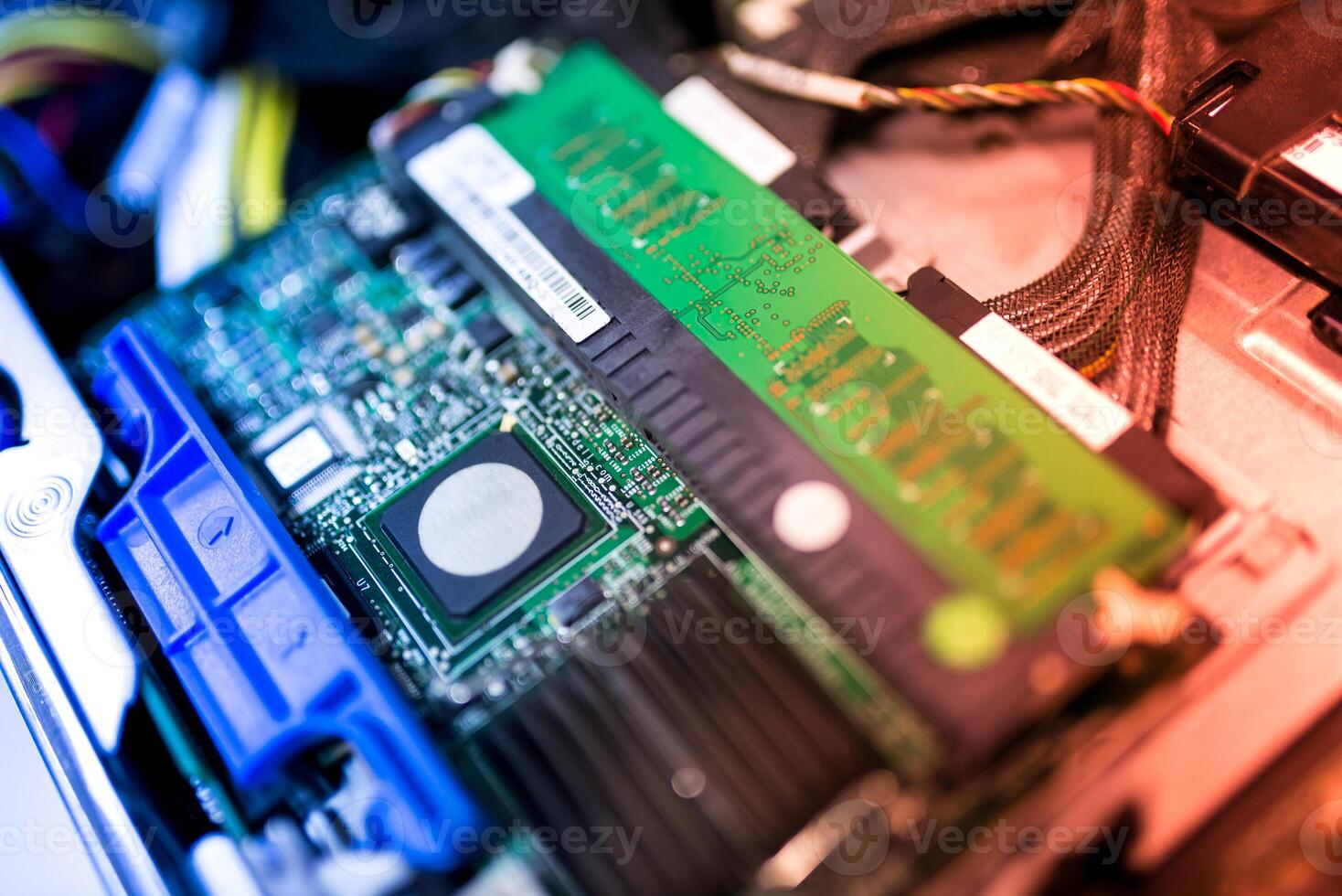 server computer should be high performance, stable, able to serve a large photo