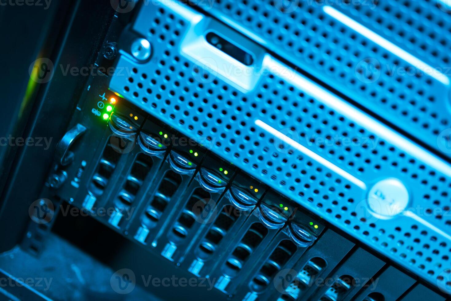 server computer should be high performance, stable, able to serve a large photo